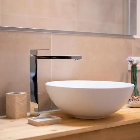 아파트호텔 Snowlake & 4*