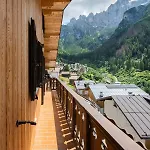Snowlake & Apartmanhotel