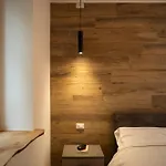 Snowlake & Apartmanhotel 4*