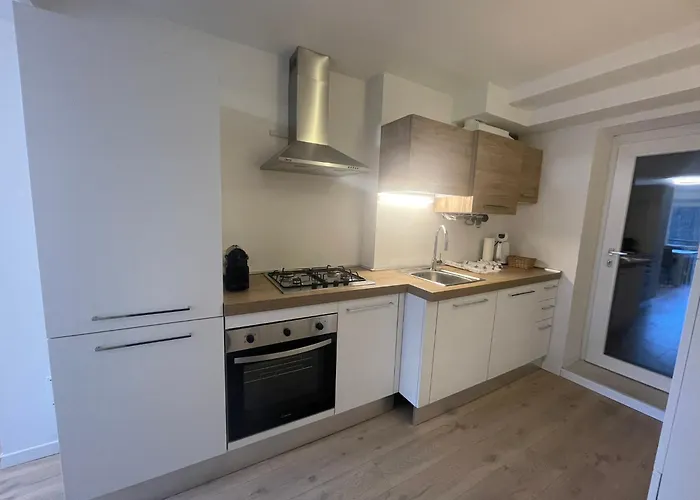 Snowlake & Lägenhetshotell 4*